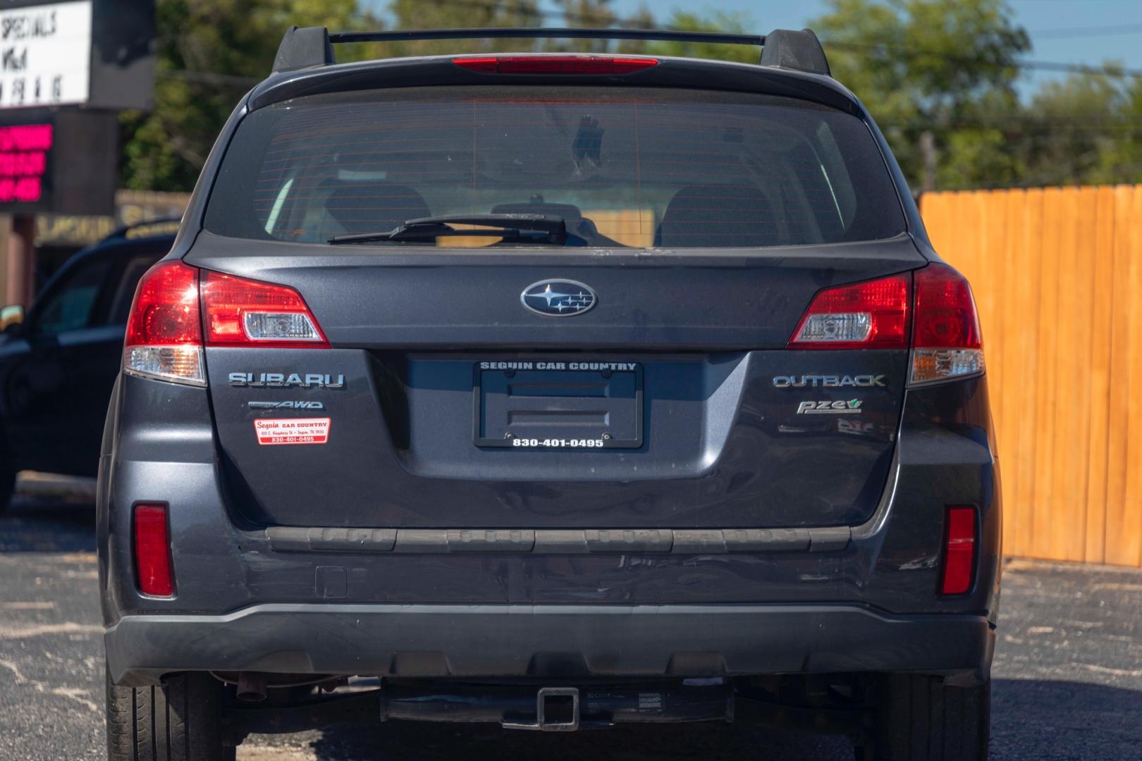 2012 GRAY SUBARU OUTBACK 2.5i (4S4BRBAC6C3) with an 2.5L H4 DOHC 16V engine, CVT OR 6-SPEED MANUAL transmission, located at 420 E. Kingsbury St., Seguin, TX, 78155, (830) 401-0495, 29.581060, -97.961647 - Photo#9