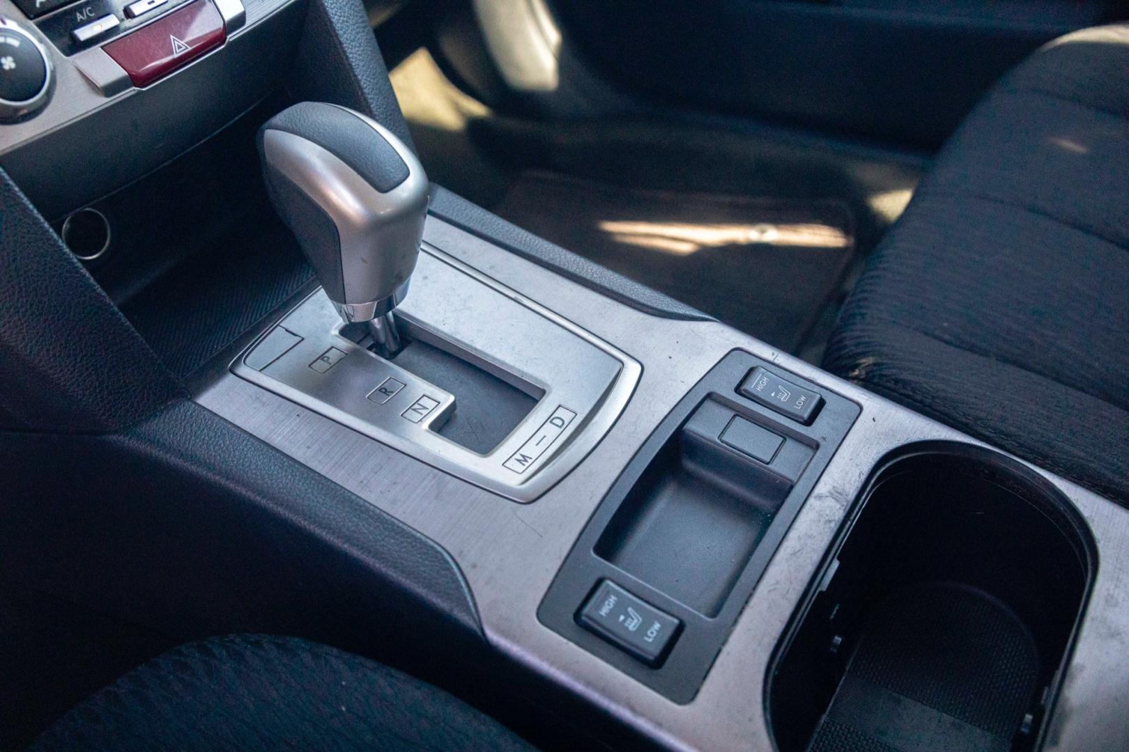 2012 GRAY SUBARU OUTBACK 2.5i (4S4BRBAC6C3) with an 2.5L H4 DOHC 16V engine, CVT OR 6-SPEED MANUAL transmission, located at 420 E. Kingsbury St., Seguin, TX, 78155, (830) 401-0495, 29.581060, -97.961647 - Photo#14