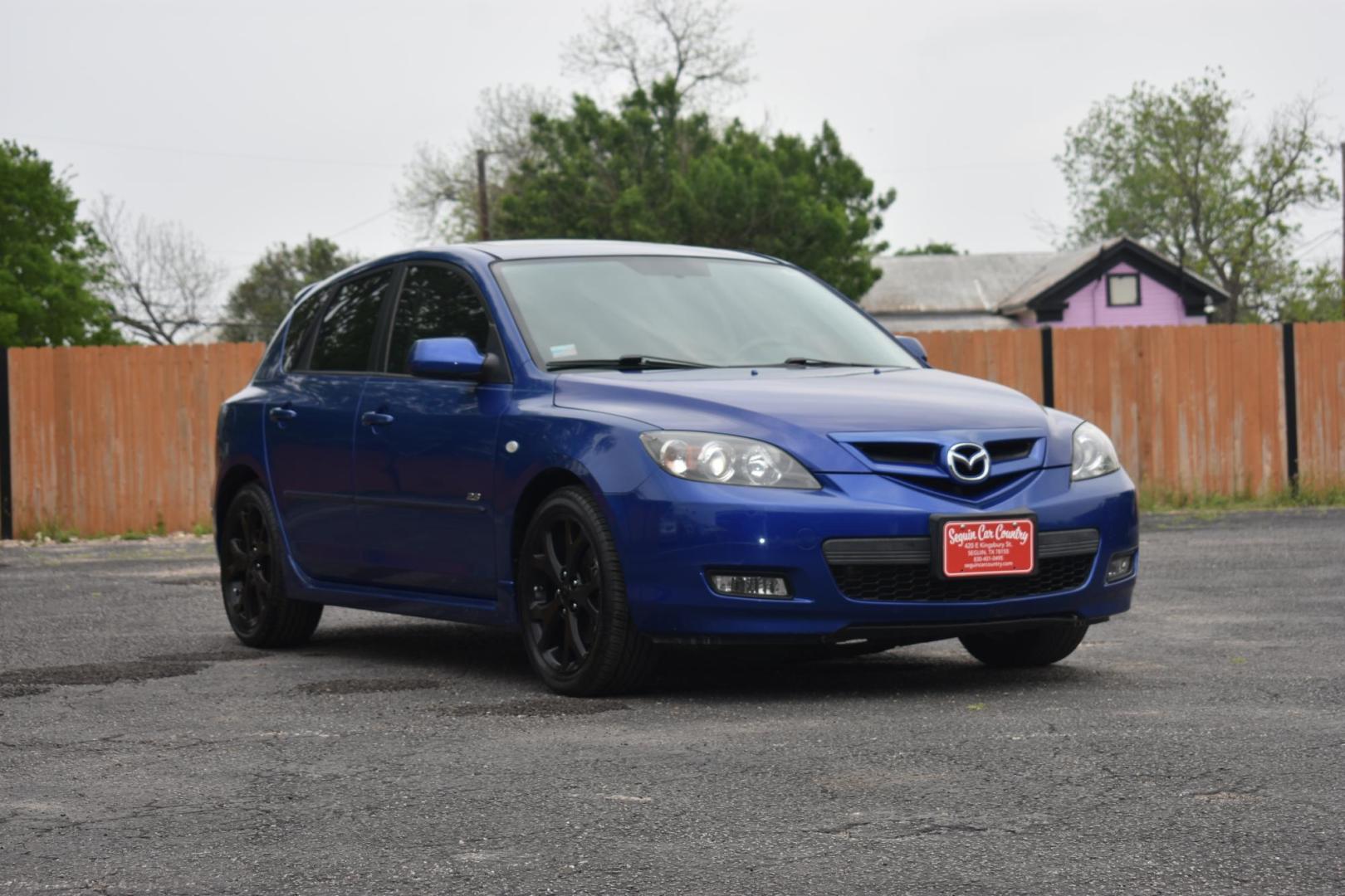2008 BLUE MAZDA MAZDA3 s Grand Touring 5-Door (JM1BK343281) with an 2.3L L4 DOHC 16V engine, 5-SPEED AUTOMATIC OR 5-SPEED MANUAL transmission, located at 420 E. Kingsbury St., Seguin, TX, 78155, (830) 401-0495, 29.581060, -97.961647 - Photo#1