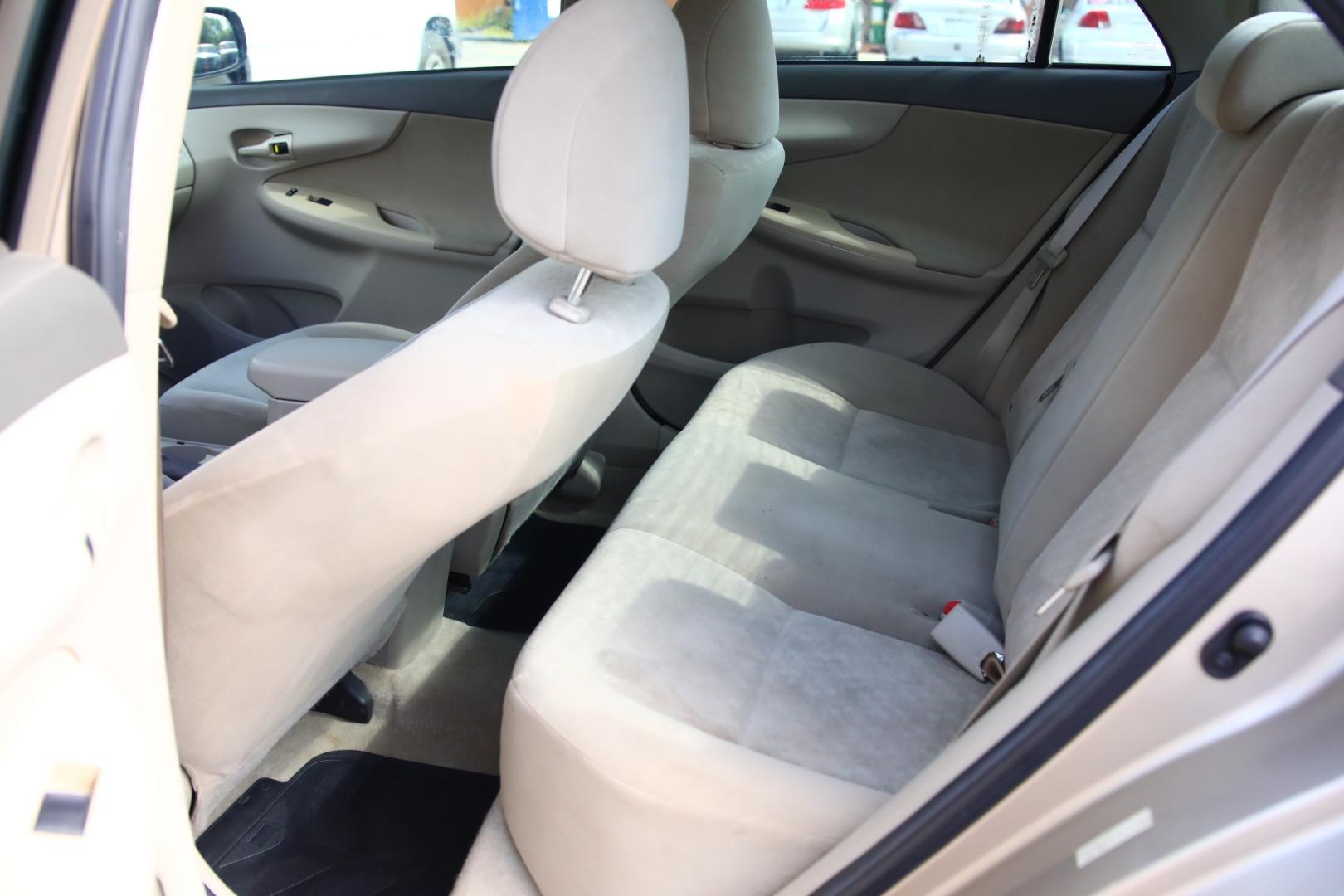 2009 BROWN TOYOTA COROLLA Base 4-Speed AT (1NXBU40E89Z) with an 1.8L L4 DOHC 16V engine, 4-SPEED AUTOMATIC transmission, located at 420 E. Kingsbury St., Seguin, TX, 78155, (830) 401-0495, 29.581060, -97.961647 - Photo#14