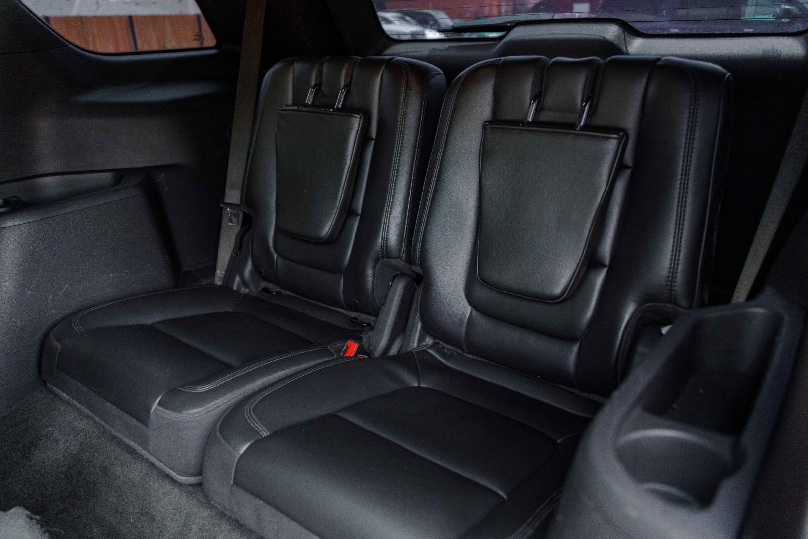 2011 BLACK FORD EXPLORER Limited 4WD (1FMHK8F88BG) with an 3.5L V6 DOHC 24V engine, 6-SPEED AUTOMATIC transmission, located at 420 E. Kingsbury St., Seguin, TX, 78155, (830) 401-0495, 29.581060, -97.961647 - Photo#9