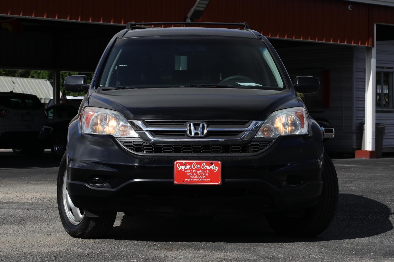 2011 BLACK HONDA CR-V LX 2WD 5-Speed AT (3CZRE3H34BG) with an 2.4L L4 DOHC 16V engine, 5-SPEED AUTOMATIC transmission, located at 420 E. Kingsbury St., Seguin, TX, 78155, (830) 401-0495, 29.581060, -97.961647 - Photo#1