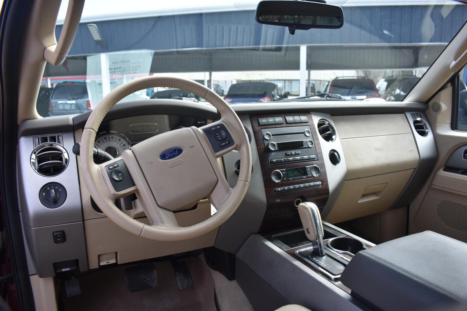 2012 RED Ford Expedition King Ranch 2WD (1FMJU1H55CE) with an 5.4L V8 SOHC 16V FFV engine, 6-Speed Automatic transmission, located at 420 E. Kingsbury St., Seguin, TX, 78155, (830) 401-0495, 29.581060, -97.961647 - Photo#6