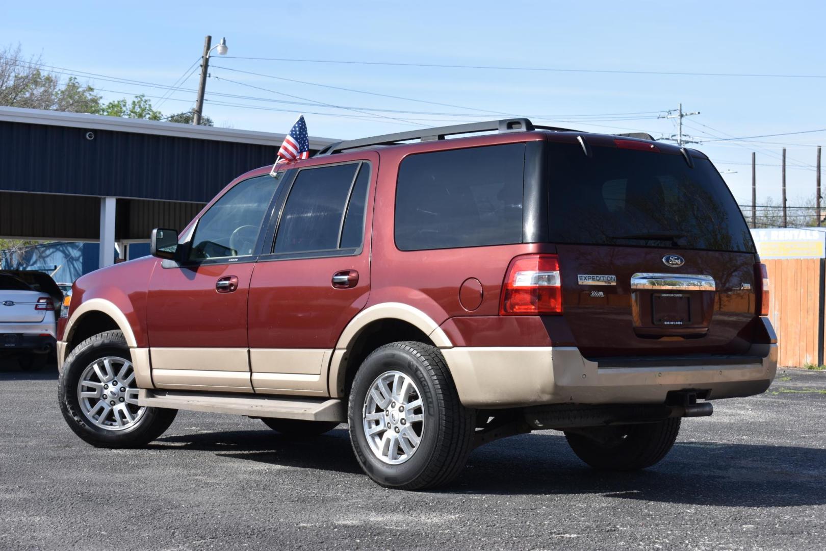 2012 RED Ford Expedition King Ranch 2WD (1FMJU1H55CE) with an 5.4L V8 SOHC 16V FFV engine, 6-Speed Automatic transmission, located at 420 E. Kingsbury St., Seguin, TX, 78155, (830) 401-0495, 29.581060, -97.961647 - Photo#2