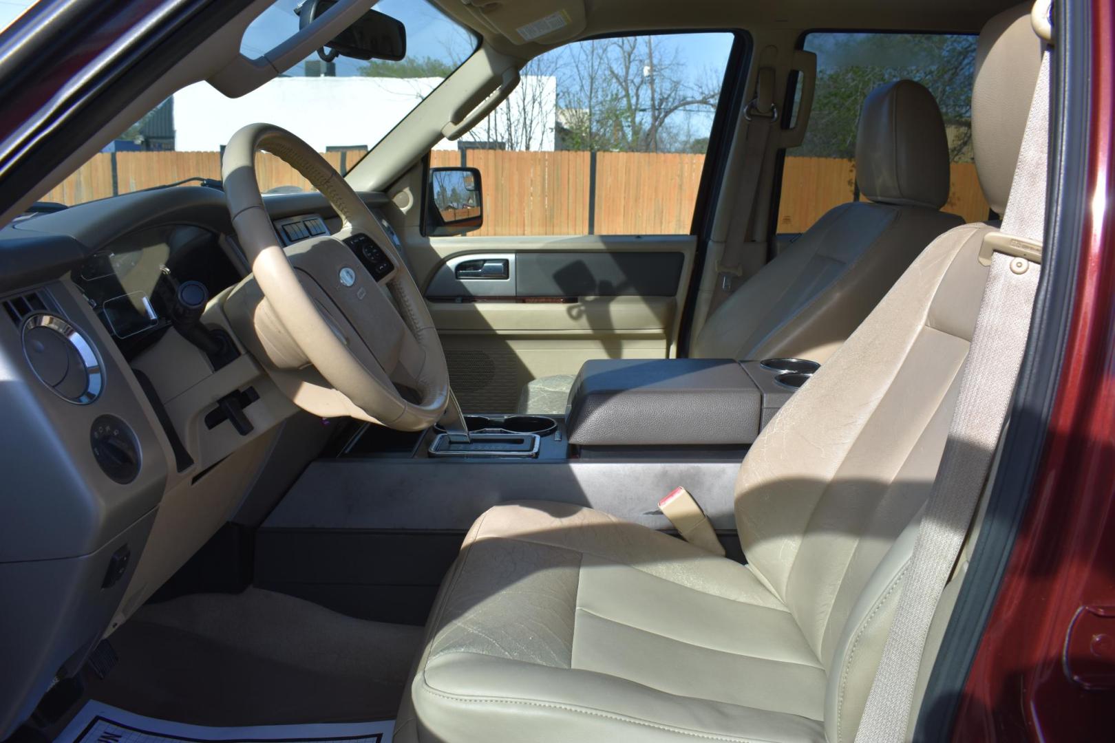 2012 RED Ford Expedition King Ranch 2WD (1FMJU1H55CE) with an 5.4L V8 SOHC 16V FFV engine, 6-Speed Automatic transmission, located at 420 E. Kingsbury St., Seguin, TX, 78155, (830) 401-0495, 29.581060, -97.961647 - Photo#4