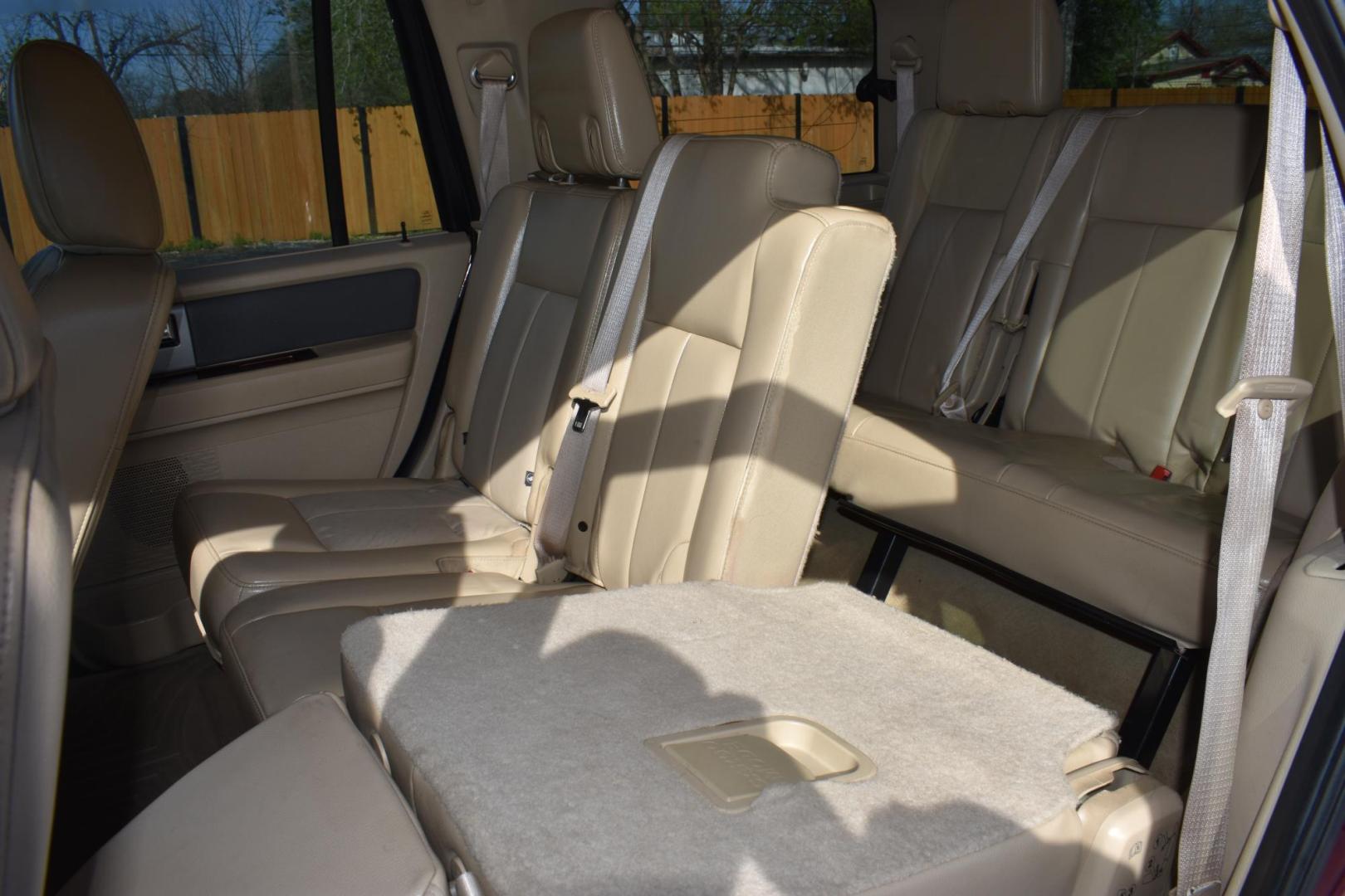 2012 RED Ford Expedition King Ranch 2WD (1FMJU1H55CE) with an 5.4L V8 SOHC 16V FFV engine, 6-Speed Automatic transmission, located at 420 E. Kingsbury St., Seguin, TX, 78155, (830) 401-0495, 29.581060, -97.961647 - Photo#5