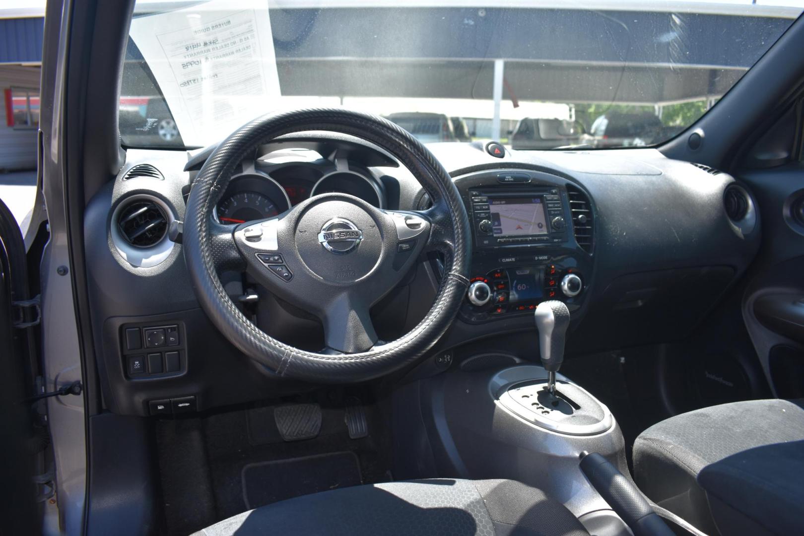 2014 GRAY Nissan Juke S FWD (JN8AF5MRXET) with an 1.6L L4 DOHC 16V engine, Continuously Variable Transmission transmission, located at 420 E. Kingsbury St., Seguin, TX, 78155, (830) 401-0495, 29.581060, -97.961647 - Photo#5