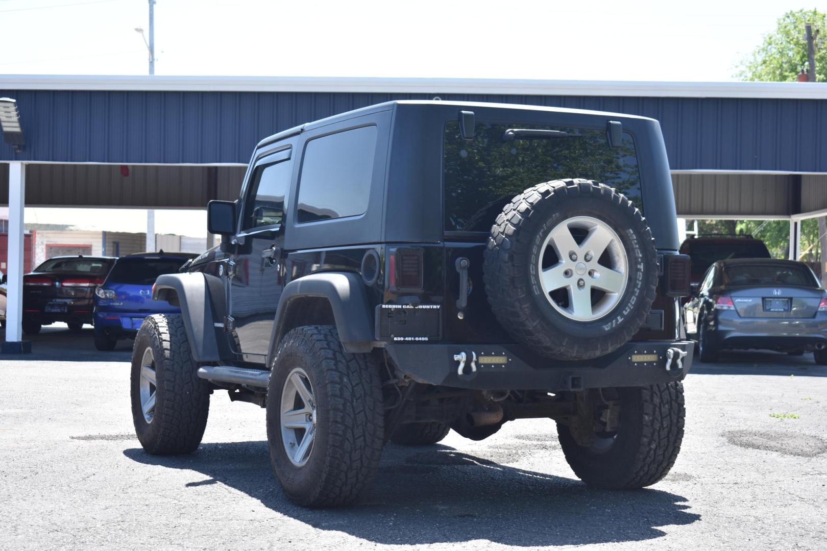 2008 BLACK Jeep Wrangler Rubicon (1J4GA64198L) with an 3.8L V6 OHV 12V engine, located at 420 E. Kingsbury St., Seguin, TX, 78155, (830) 401-0495, 29.581060, -97.961647 - Photo#2