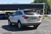 2011 SILVER Hyundai Veracruz GLS AWD (KM8NUDCC1BU) with an 3.8L V6 DOHC 24V engine, 6-Speed Automatic transmission, located at 420 E. Kingsbury St., Seguin, TX, 78155, (830) 401-0495, 29.581060, -97.961647 - Photo#2