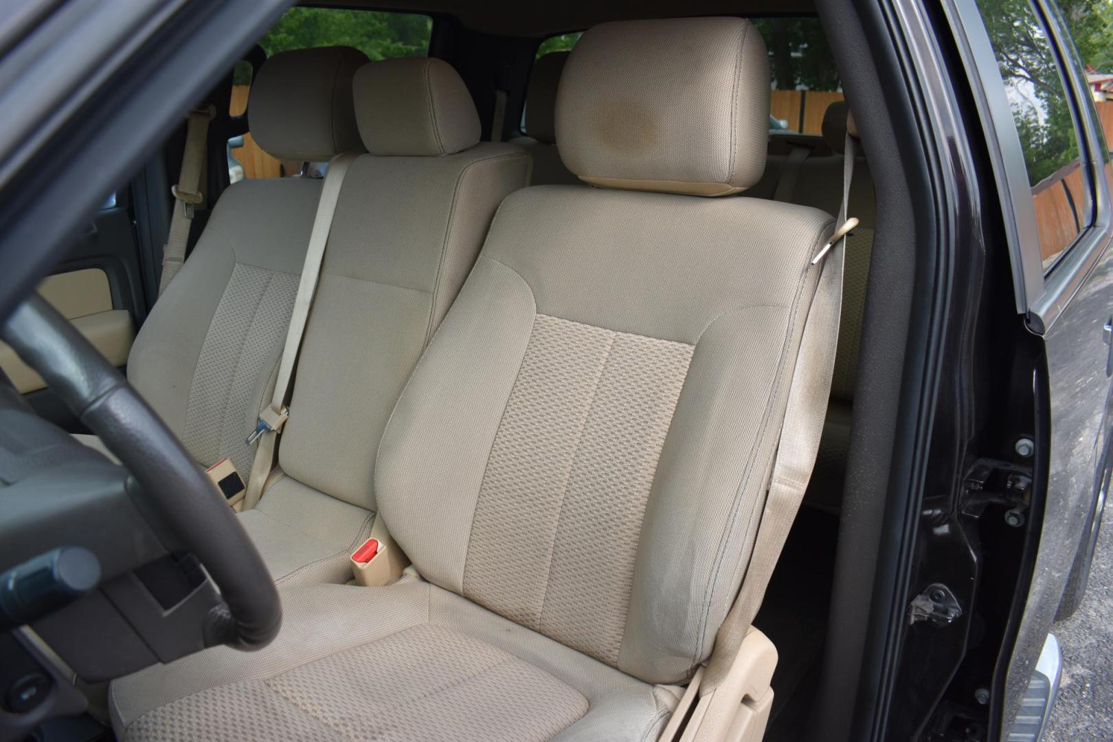 2013 BLACK Ford F-150 Platinum SuperCrew 6.5-ft. Bed 2WD (1FTFW1CT4DF) with an 3.5L V6 TURBO engine, 6-Speed Automatic transmission, located at 420 E. Kingsbury St., Seguin, TX, 78155, (830) 401-0495, 29.581060, -97.961647 - Photo#4