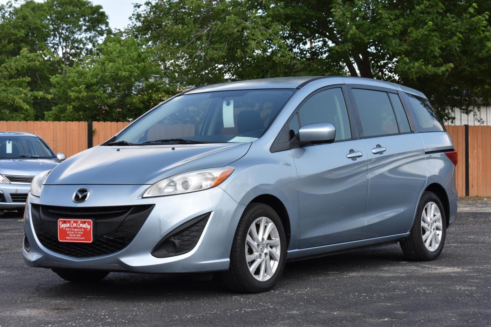 2011 BLUE Mazda MAZDA5 Sport (JM1CW2BL0C0) with an 2.5L L4 DOHC 16V engine, located at 420 E. Kingsbury St., Seguin, TX, 78155, (830) 401-0495, 29.581060, -97.961647 - Photo#2