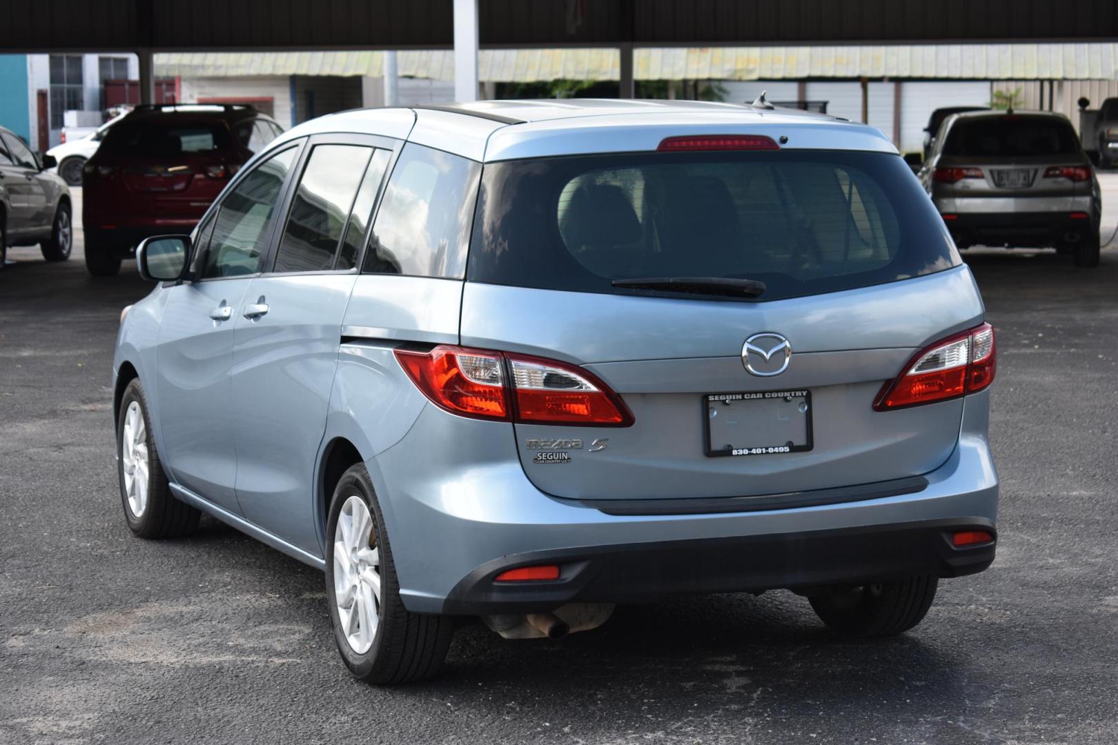 2011 BLUE Mazda MAZDA5 Sport (JM1CW2BL0C0) with an 2.5L L4 DOHC 16V engine, located at 420 E. Kingsbury St., Seguin, TX, 78155, (830) 401-0495, 29.581060, -97.961647 - Photo#3