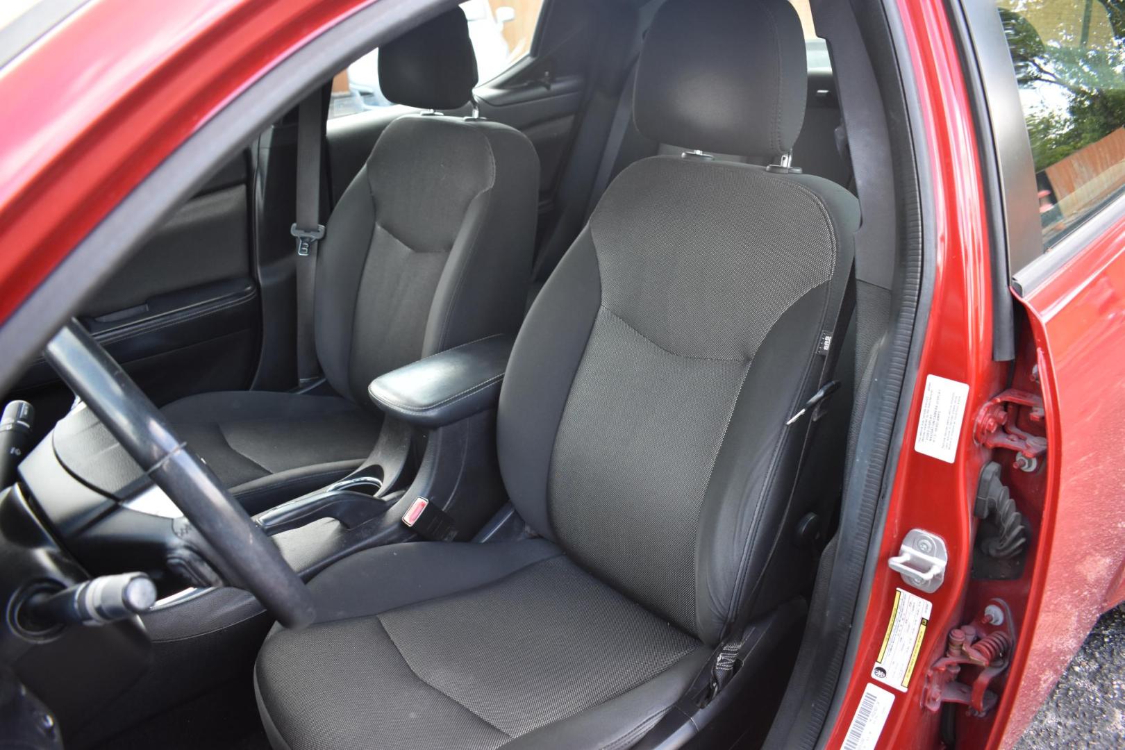 2014 RED Dodge Avenger SXT (1C3CDZCB2EN) with an 2.4L L4 DOHC 16V engine, 6-Speed Automatic transmission, located at 420 E. Kingsbury St., Seguin, TX, 78155, (830) 401-0495, 29.581060, -97.961647 - Photo#4