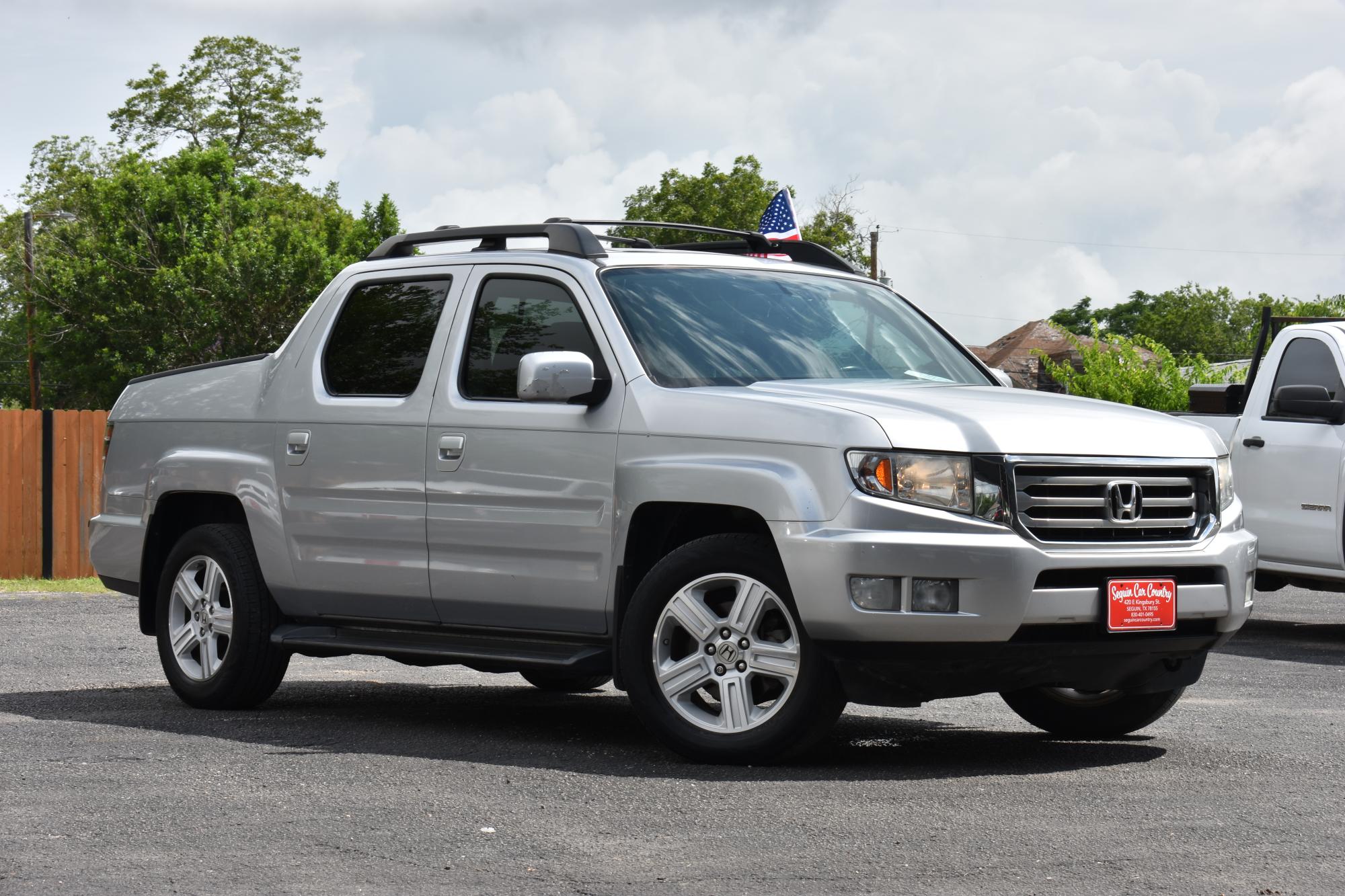 photo of 2013 Honda Ridgeline RTL w/ Leather and Navigation