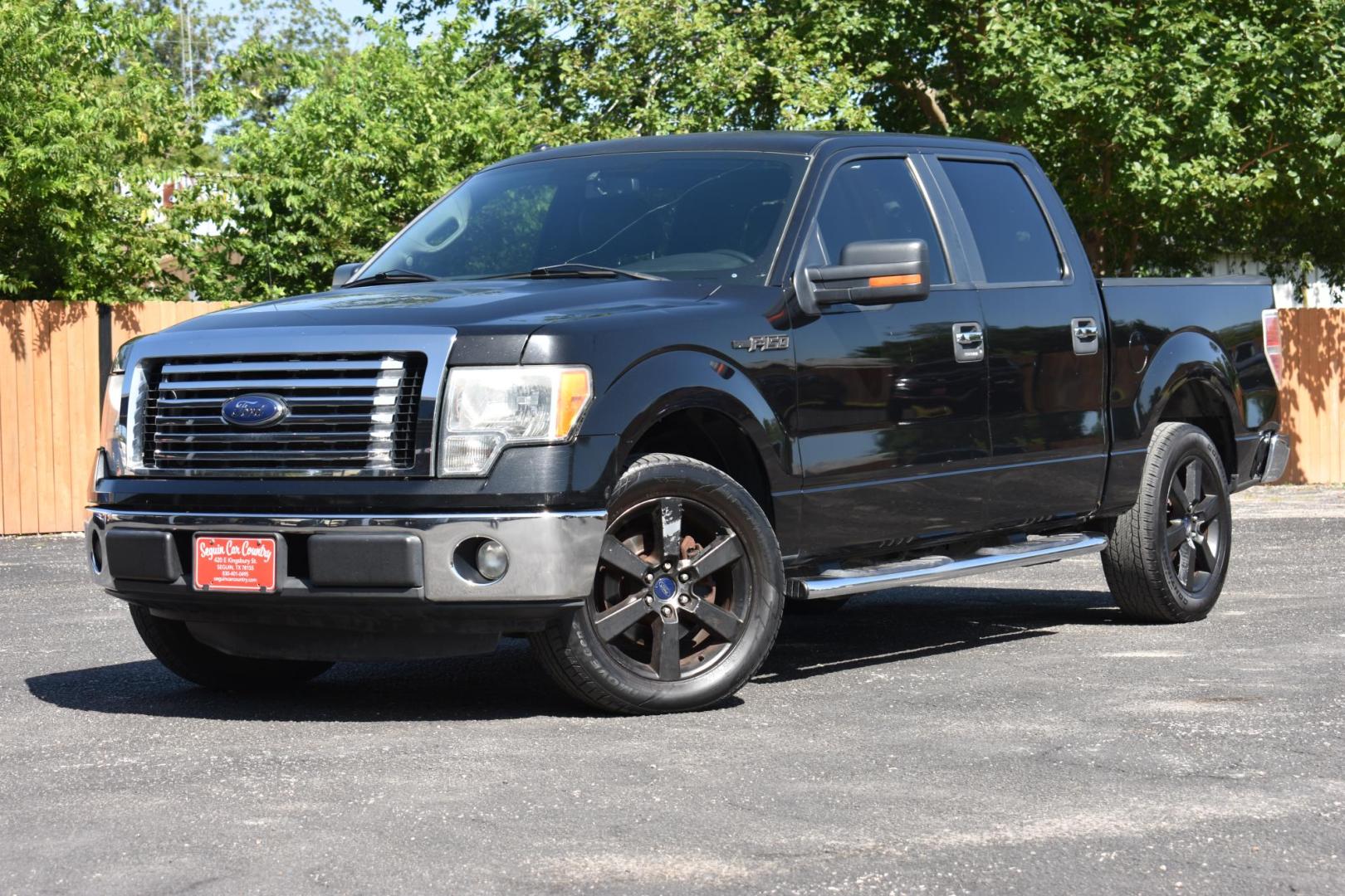 2012 BLACK Ford F-150 FX2 SuperCrew 5.5-ft. Bed 2WD (1FTFW1CF1CK) with an 5.0L V8 engine, 6-Speed Automatic transmission, located at 420 E. Kingsbury St., Seguin, TX, 78155, (830) 401-0495, 29.581060, -97.961647 - Photo#3