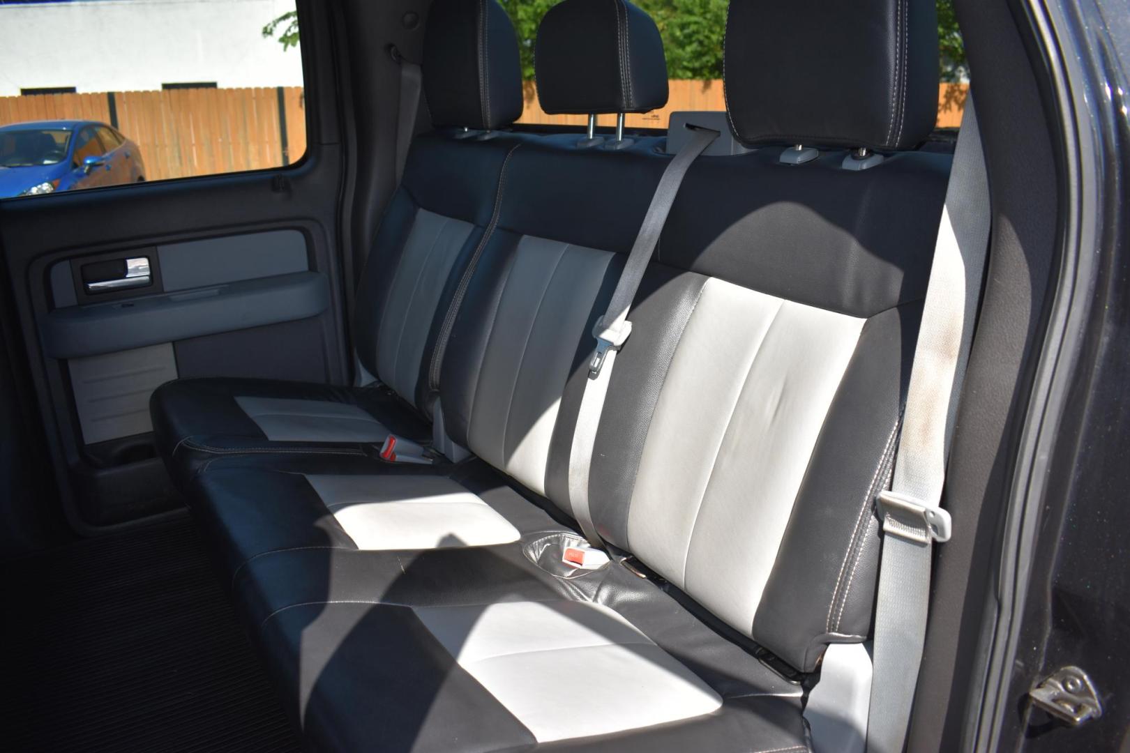 2012 BLACK Ford F-150 FX2 SuperCrew 5.5-ft. Bed 2WD (1FTFW1CF1CK) with an 5.0L V8 engine, 6-Speed Automatic transmission, located at 420 E. Kingsbury St., Seguin, TX, 78155, (830) 401-0495, 29.581060, -97.961647 - Photo#5