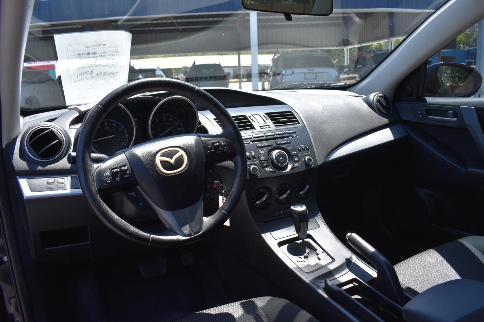 2012 BLACK Mazda MAZDA3 i Touring 4-Door (JM1BL1V78C1) with an 2.0L L4 DOHC 16V engine, located at 420 E. Kingsbury St., Seguin, TX, 78155, (830) 401-0495, 29.581060, -97.961647 - Photo#6