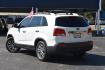 2013 WHITE Kia Sorento EX V6 4WD (5XYKUDA28DG) with an 3.5L V6 DOHC 24V engine, 6-Speed Automatic transmission, located at 420 E. Kingsbury St., Seguin, TX, 78155, (830) 401-0495, 29.581060, -97.961647 - Photo#2