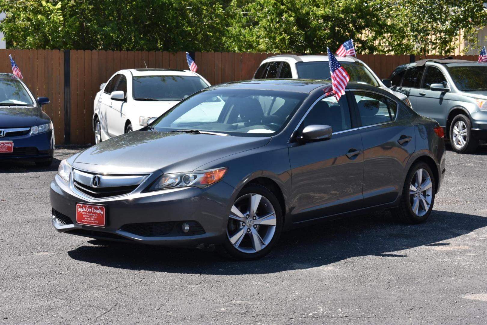 2013 GRAY Acura ILX 5-Spd AT w/ Technology Package (19VDE1F77DE) with an 2.0L L4 16V DOHC engine, 5-Speed Automatic transmission, located at 420 E. Kingsbury St., Seguin, TX, 78155, (830) 401-0495, 29.581060, -97.961647 - Photo#3