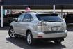 2008 SILVER Lexus RX 350 FWD (2T2GK31U38C) with an 3.5L V6 DOHC 24V engine, 5-Speed Automatic Overdrive transmission, located at 420 E. Kingsbury St., Seguin, TX, 78155, (830) 401-0495, 29.581060, -97.961647 - Photo#2