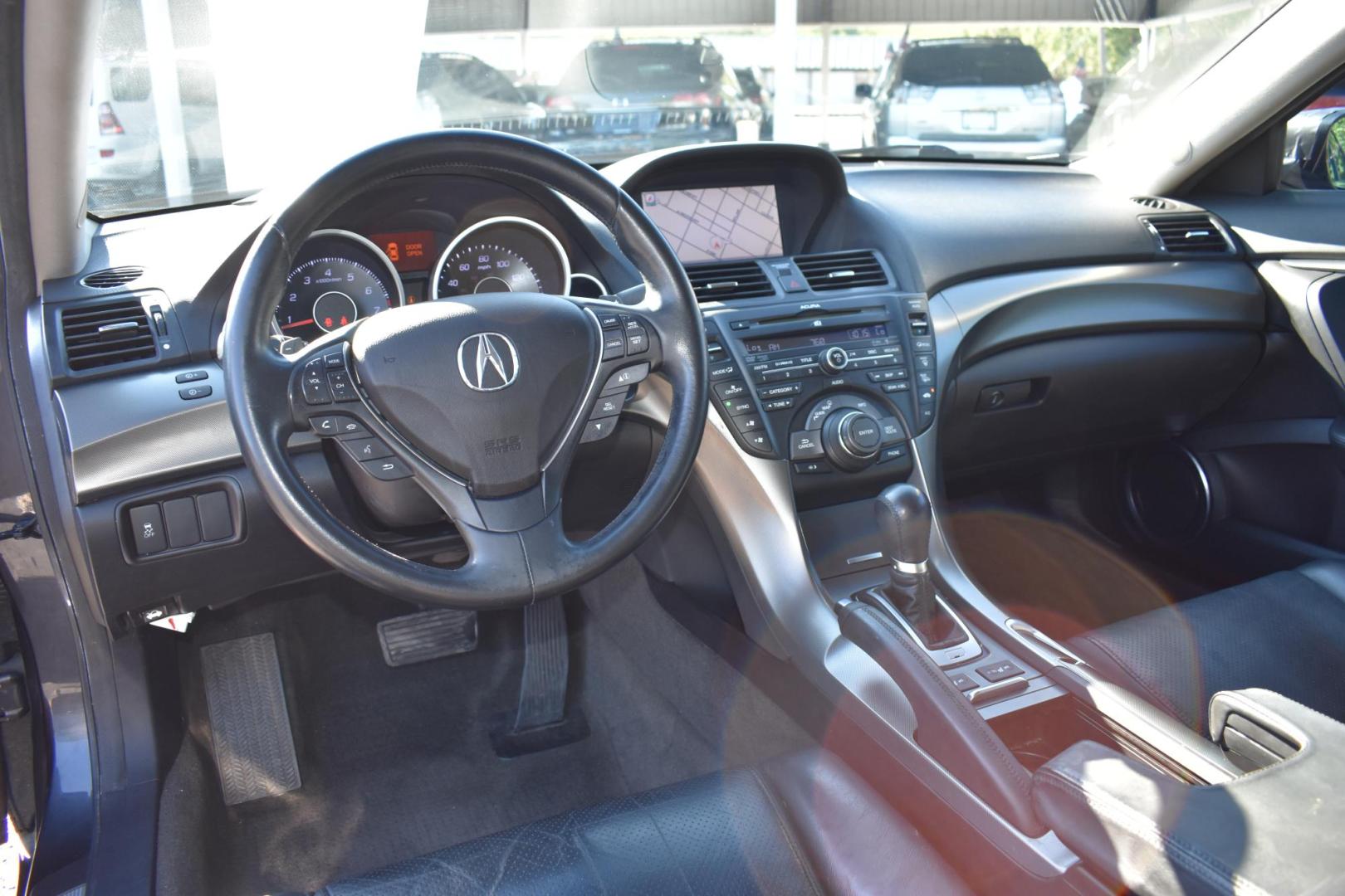 2012 GRAY Acura TL 6-Speed AT with Tech Package and 18-In. WP (19UUA8F51CA) with an 3.5L V6 SOHC 24V engine, 6-Speed Automatic transmission, located at 420 E. Kingsbury St., Seguin, TX, 78155, (830) 401-0495, 29.581060, -97.961647 - Photo#6
