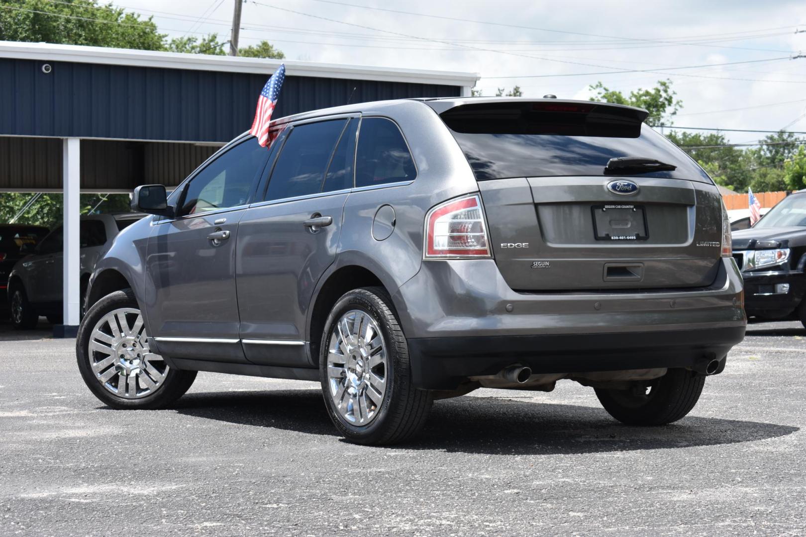 2009 GRAY Ford Edge Limited FWD (2FMDK39C99B) with an 3.5L V6 DOHC 24V engine, 6-Speed Automatic transmission, located at 420 E. Kingsbury St., Seguin, TX, 78155, (830) 401-0495, 29.581060, -97.961647- Photo#3