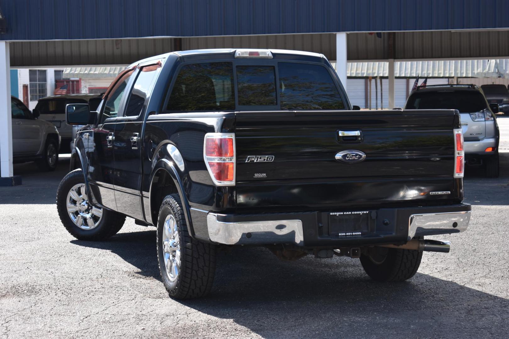 2011 BLACK Ford F-150 FX2 SuperCrew 5.5-ft. Bed 2WD (1FTFW1CF0BK) with an 5.0L V8 engine, 4-Speed Automatic transmission, located at 420 E. Kingsbury St., Seguin, TX, 78155, (830) 401-0495, 29.581060, -97.961647 - Photo#1