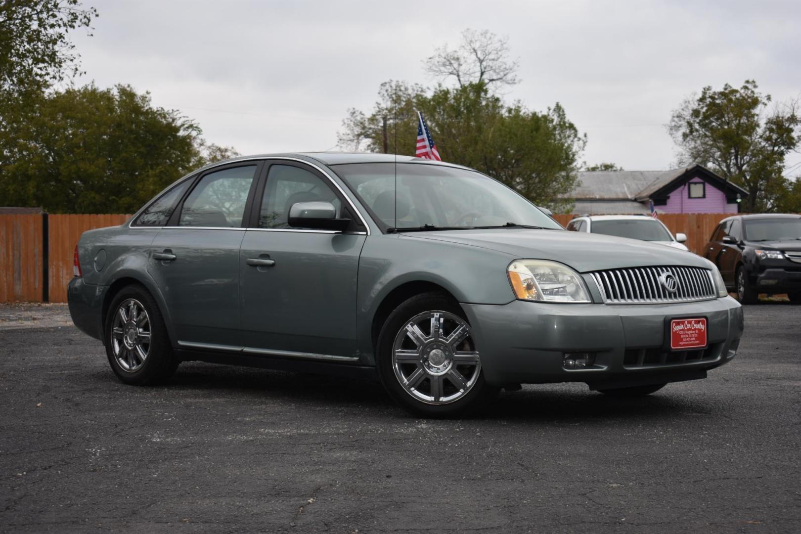 2007 GRAY Mercury Montego Premier (1MEHM42157G) with an 3.0L V6 DOHC 24V engine, 6-Speed Automatic Overdrive transmission, located at 420 E. Kingsbury St., Seguin, TX, 78155, (830) 401-0495, 29.581060, -97.961647 - Photo#1