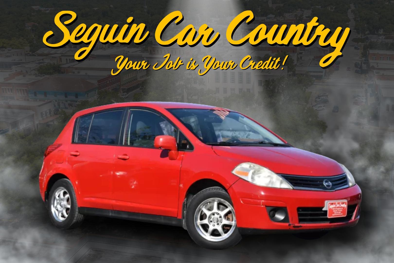 2011 RED Nissan Versa 1.8 S Hatchback (3N1BC1CP7BL) with an 1.8L L4 DOHC 16V engine, located at 420 E. Kingsbury St., Seguin, TX, 78155, (830) 401-0495, 29.581060, -97.961647 - Photo#0