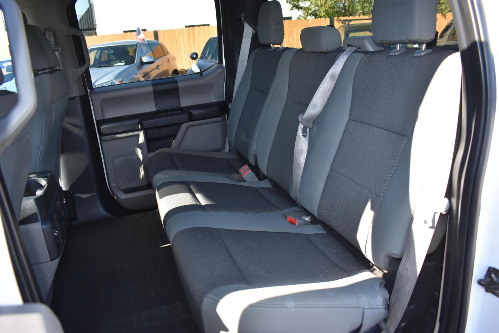 2019 WHITE Ford F-150 King-Ranch SuperCrew 5.5-ft. 2WD (1FTEW1C56KK) with an 5.0L V8 OHV 32V engine, 6A transmission, located at 420 E. Kingsbury St., Seguin, TX, 78155, (830) 401-0495, 29.581060, -97.961647 - Photo#5