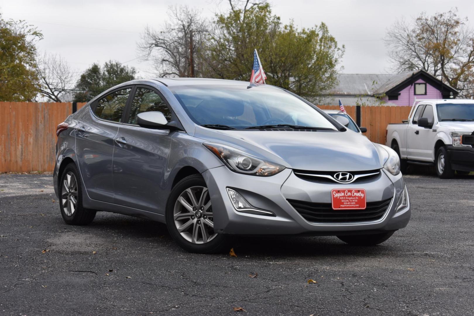 2015 SILVER Hyundai Elantra Limited (5NPDH4AE3FH) with an 1.8L L4 DOHC 16V engine, 6-Speed Automatic transmission, located at 420 E. Kingsbury St., Seguin, TX, 78155, (830) 401-0495, 29.581060, -97.961647 - Photo#1