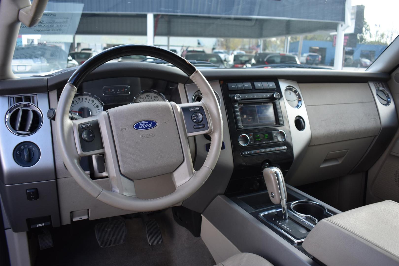 2013 RED Ford Expedition Limited 2WD (1FMJU1K53DE) with an 5.4L V8 SOHC 16V FFV engine, 6-Speed Automatic transmission, located at 420 E. Kingsbury St., Seguin, TX, 78155, (830) 401-0495, 29.581060, -97.961647 - Photo#6