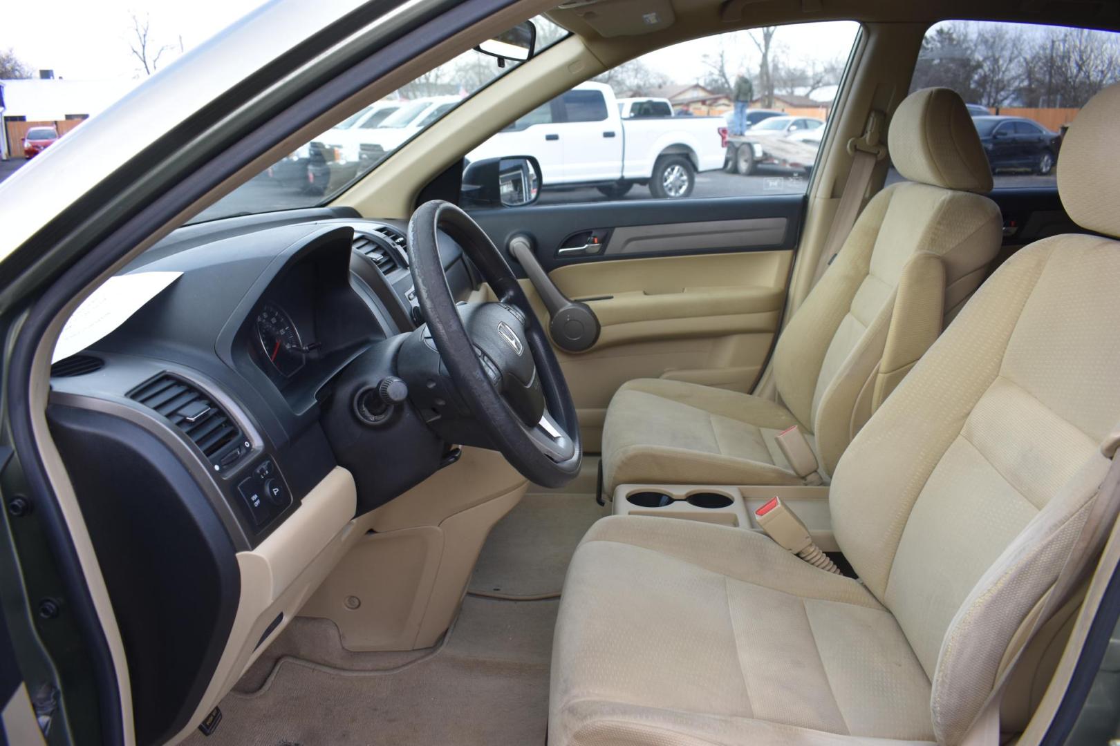 2008 GREEN Honda CR-V EX 2WD AT (JHLRE38558C) with an 2.4L L4 DOHC 16V engine, 5-Speed Automatic Overdrive transmission, located at 420 E. Kingsbury St., Seguin, TX, 78155, (830) 401-0495, 29.581060, -97.961647 - Photo#4