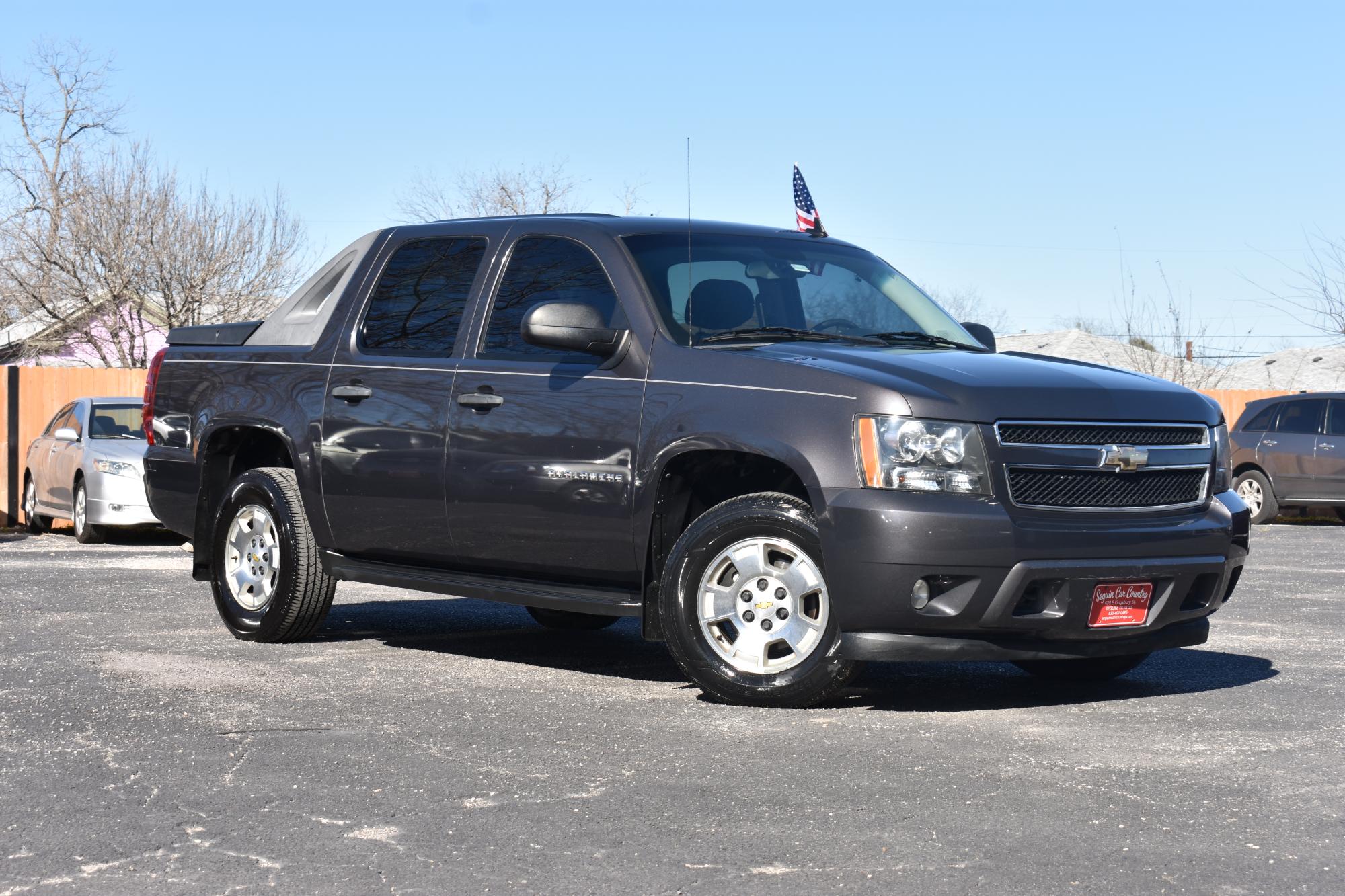 photo of 2010 Chevrolet Avalanche LS 4WD
