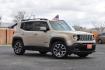 2015 Jeep Renegade Latitude FWD (ZACCJABT5FP) with an 2.4L L4 engine, 6-Speed Manual transmission, located at 420 E. Kingsbury St., Seguin, TX, 78155, (830) 401-0495, 29.581060, -97.961647 - Photo#1