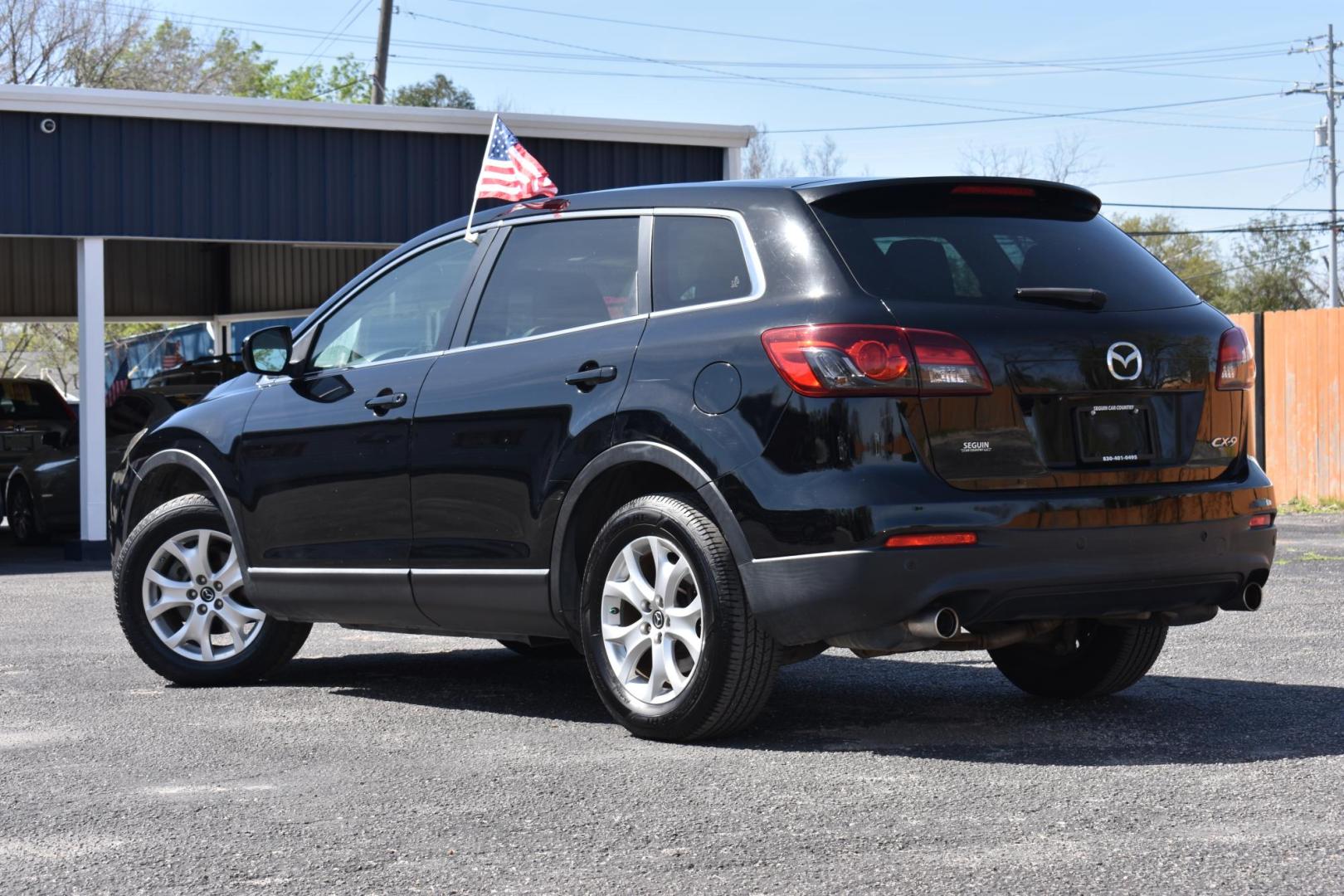 2013 BLACK Mazda CX-9 Touring (JM3TB2CA8D0) with an 3.7L V6 DOHC 24V engine, 6-Speed Automatic transmission, located at 420 E. Kingsbury St., Seguin, TX, 78155, (830) 401-0495, 29.581060, -97.961647 - Photo#2