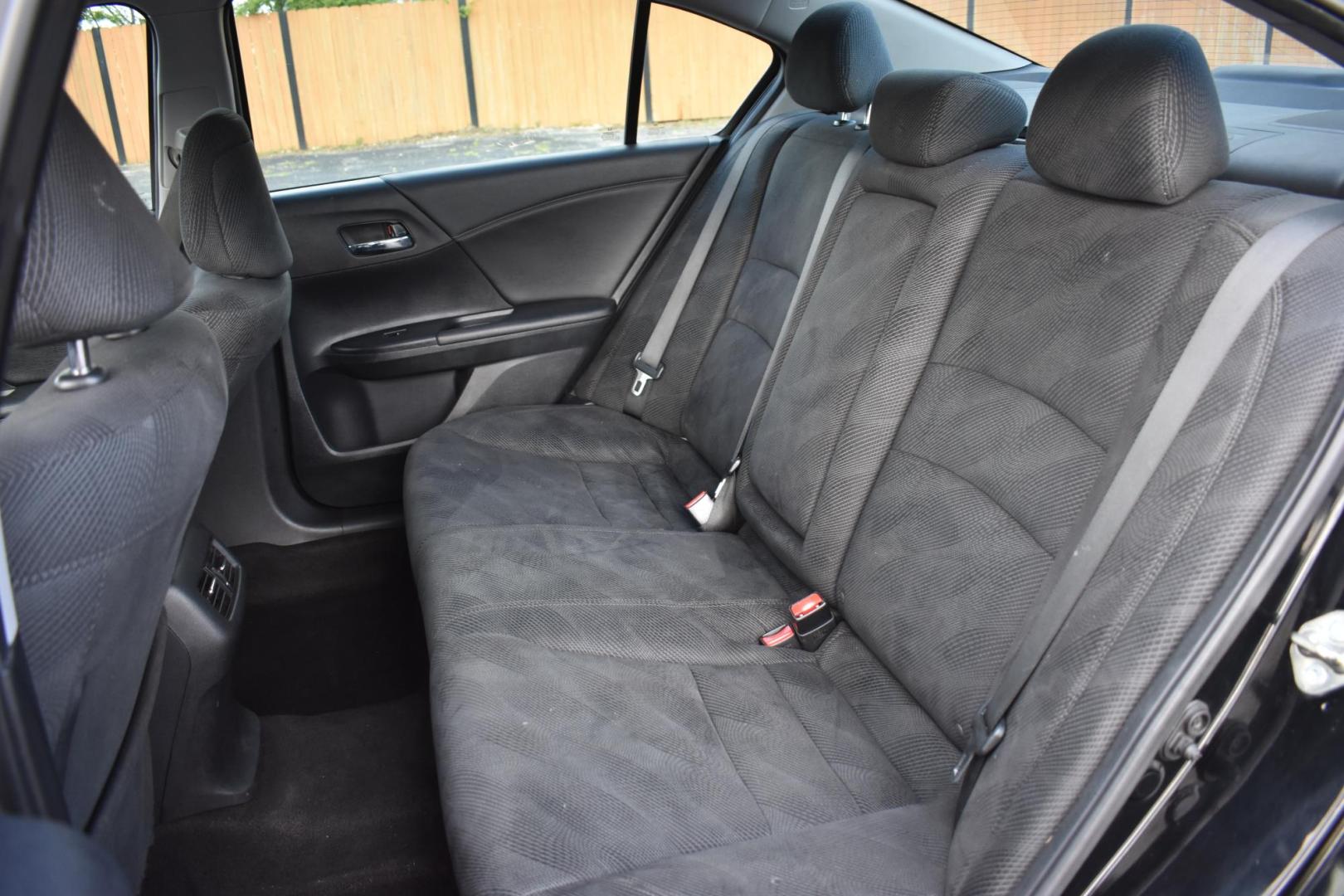 2017 BLACK Honda Accord EX Sedan CVT (1HGCR2F71HA) with an 2.4L L4 DOHC 16V engine, CVT transmission, located at 420 E. Kingsbury St., Seguin, TX, 78155, (830) 401-0495, 29.581060, -97.961647 - Photo#5