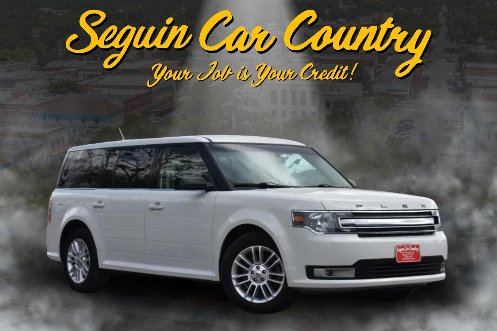 2013 WHITE Ford Flex SEL FWD (2FMGK5C85DB) with an 3.5L V6 DOHC 24V engine, 6-Speed Automatic Overdrive transmission, located at 420 E. Kingsbury St., Seguin, TX, 78155, (830) 401-0495, 29.581060, -97.961647 - Photo#0