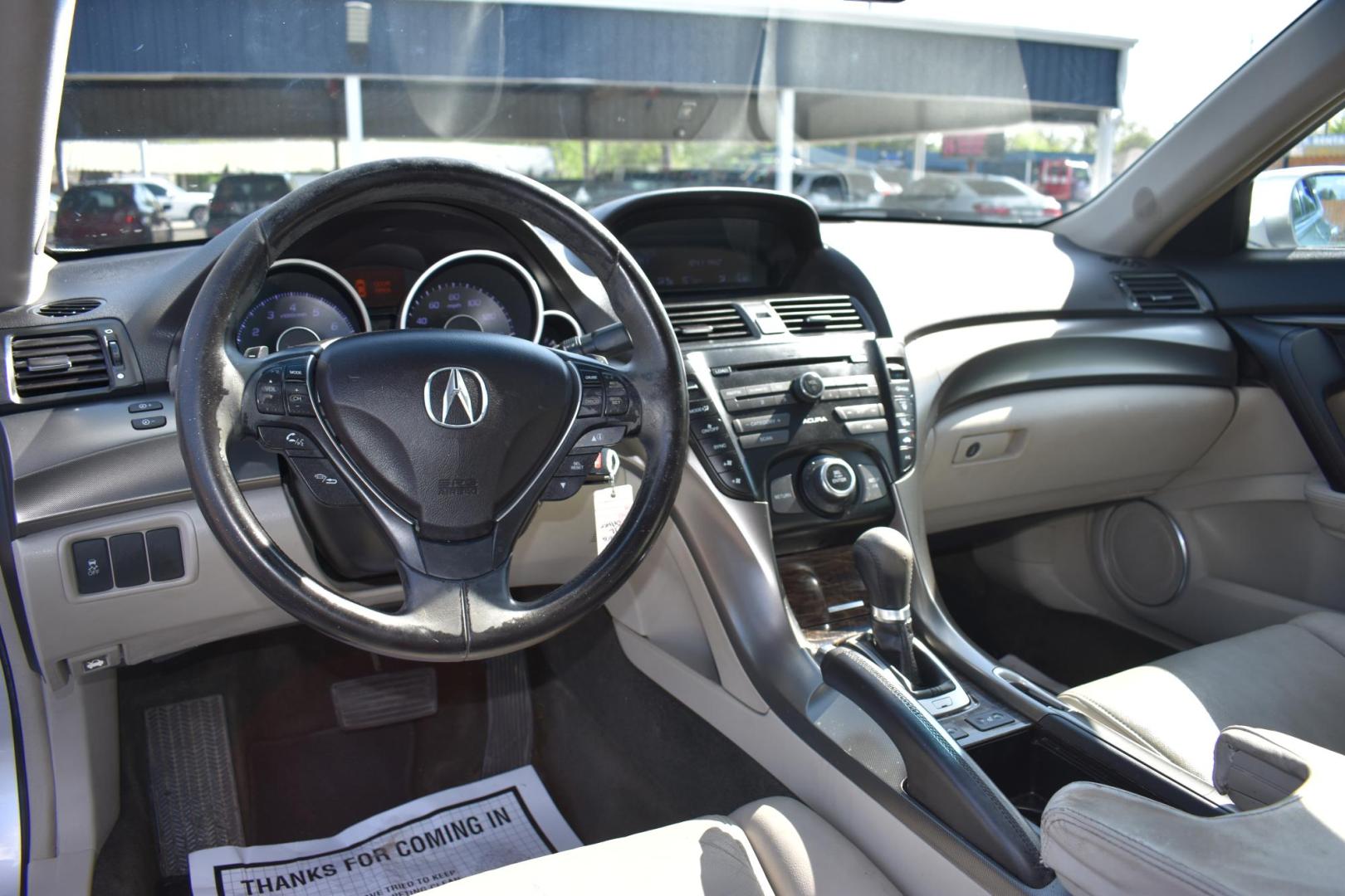 2012 SILVER Acura TL 6-Speed AT (19UUA8F28CA) with an 3.5L V6 SOHC 24V engine, 6-Speed Automatic transmission, located at 420 E. Kingsbury St., Seguin, TX, 78155, (830) 401-0495, 29.581060, -97.961647 - Photo#6