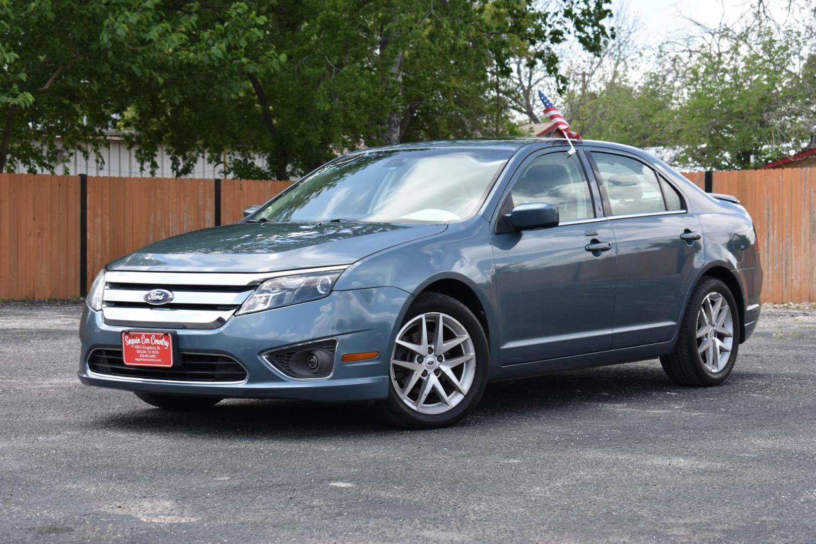 2012 BLUE Ford Fusion SEL (3FAHP0JA9CR) with an 2.5L L4 DOHC 16V engine, located at 420 E. Kingsbury St., Seguin, TX, 78155, (830) 401-0495, 29.581060, -97.961647 - Photo#3