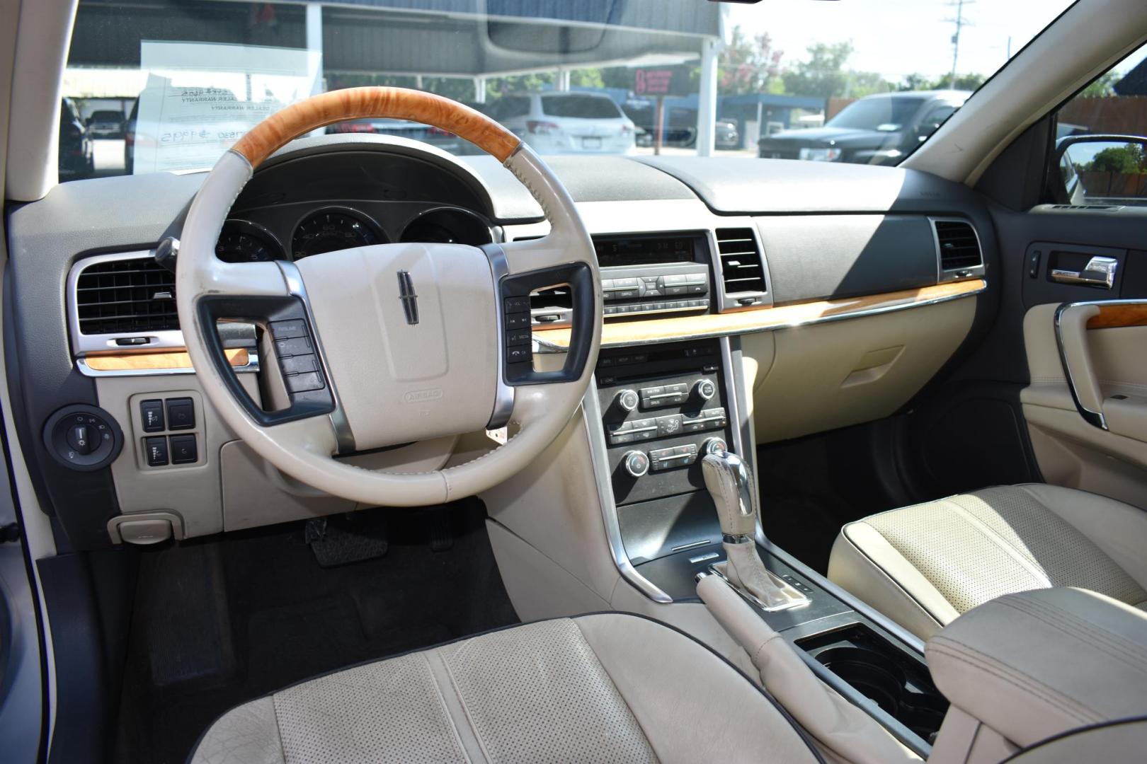 2010 TAN Lincoln MKZ FWD (3LNHL2GC1AR) with an 3.5L V6 DOHC 24V engine, 6-Speed Automatic transmission, located at 420 E. Kingsbury St., Seguin, TX, 78155, (830) 401-0495, 29.581060, -97.961647 - Photo#3