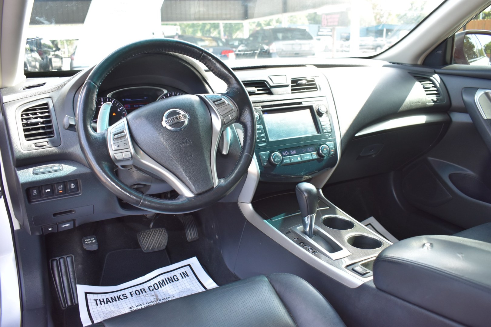 2013 SILVER NISSAN ALTIMA 3.5 SV (1N4BL3AP8DC) with an 3.5L V6 DOHC 24V engine, CVT transmission, located at 420 E. Kingsbury St., Seguin, TX, 78155, (830) 401-0495, 29.581060, -97.961647- Photo#3