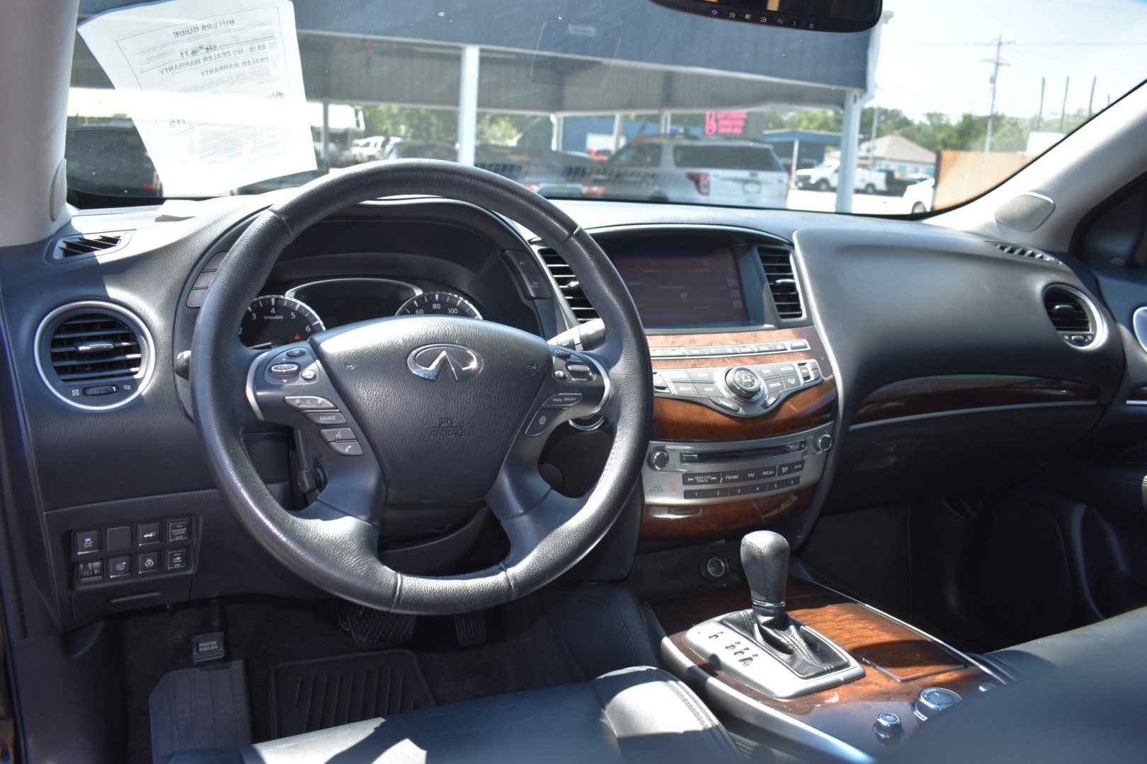 2014 BLACK INFINITI QX60 FWD (5N1AL0MN7EC) with an 3.5L V6 DOHC 24V engine, CVT transmission, located at 420 E. Kingsbury St., Seguin, TX, 78155, (830) 401-0495, 29.581060, -97.961647- Photo#3